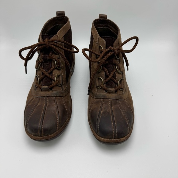 Ugg Womens Heather Suede Leather Ankle Duck Boots Size 9 Lace Up Winter Rain - Picture 3 of 11